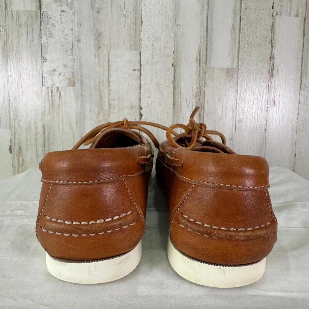G.H. Bass & Co Boat Shoes Men 11.5 Brown Leather Moccasin Loafers Classic Preppy